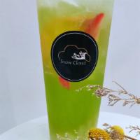 Lucky Clover · Green apple flavored green tea with lychee jelly, oranges, and strawberries.