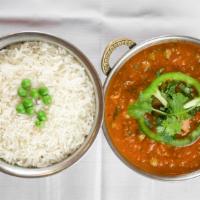 Mattar Paneer · Soft paneer mixed with healthy green peas in a mild spicy tomato based gravy.