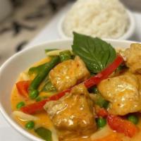 V-C2. Gang Dang (Vegan) · Homemade red curry cooked with coconut milk, carrots, string beans, bell peppers, bamboo sho...